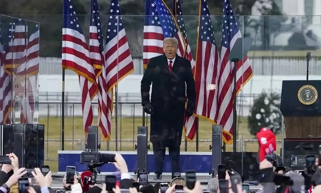 美国中期选举进入最后倒计时阶段，原本手握众议院多数的共和党，选情持续滑坡。中立权