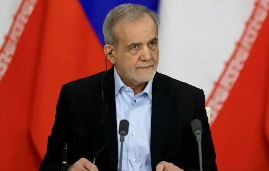 [下雨]别被特朗普骗了，所谓美伊和谈是烟雾弹，伊朗早就看透一切不配合。

近期特