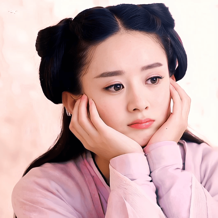 赵丽颖27岁演的16岁花千骨看过原著，花千骨不好演，但赵丽颖太可爱了，好会演。不