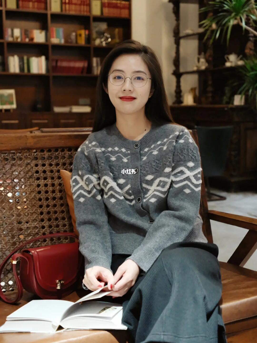 好喜欢加缪这句话：只要我还一直读书——