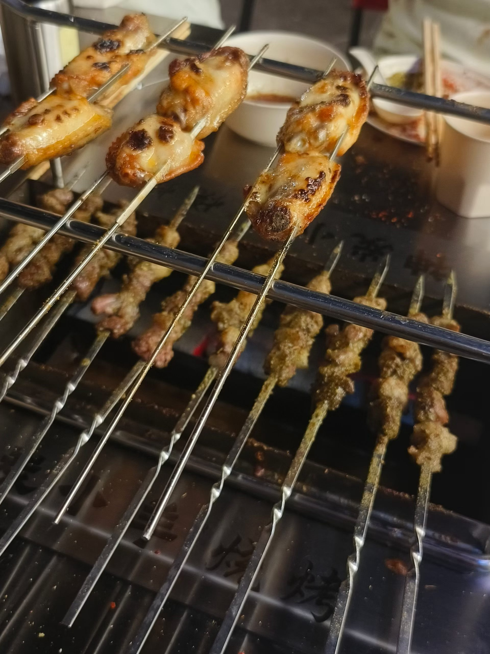 日常日常生活分享 自己在家里烧烤，谁想来吃？？？舞法修女的生活分享