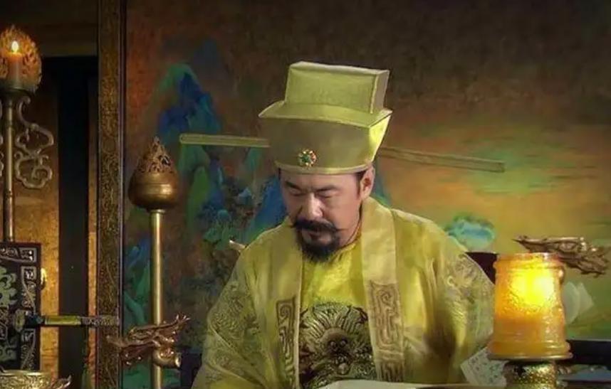 赵光义是否真的害死了哥哥赵匡胤？七十二年后，一位官员提出了新的看法！
960年正