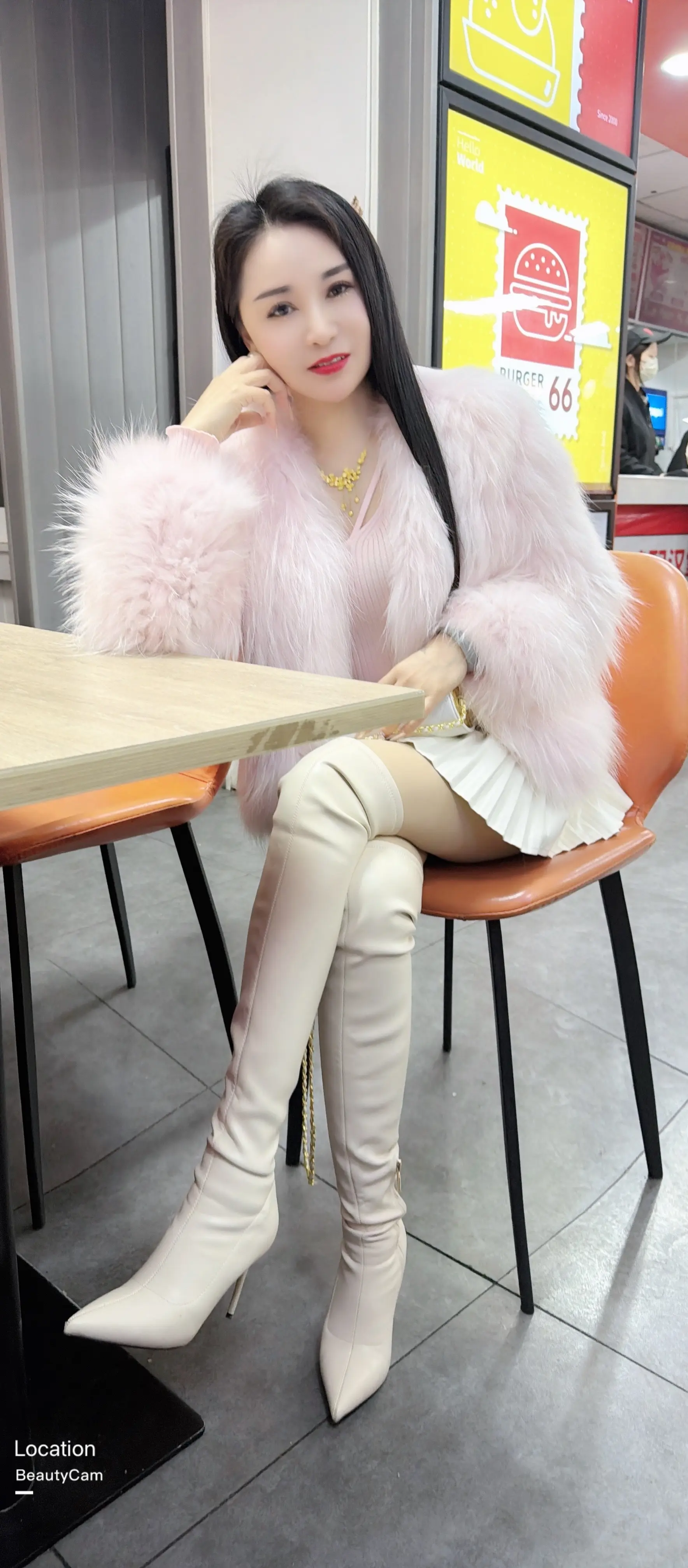 时间终会告诉你，任何东西都会过期，烟花在美只是一瞬间，情话再甜也只是敷...