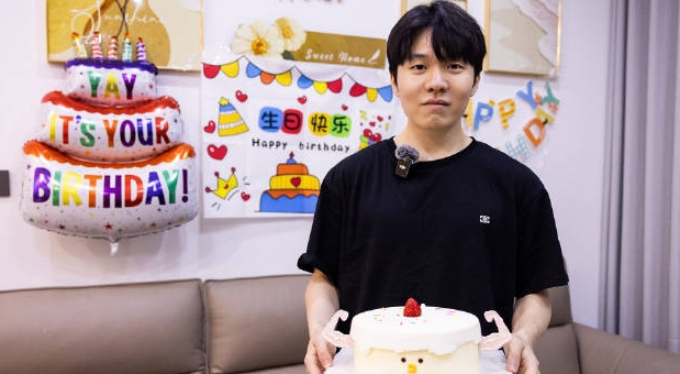 北川经济人看iG第二赛段或为替补中单首发：是不是可以理解为 中单还是没咋劝好