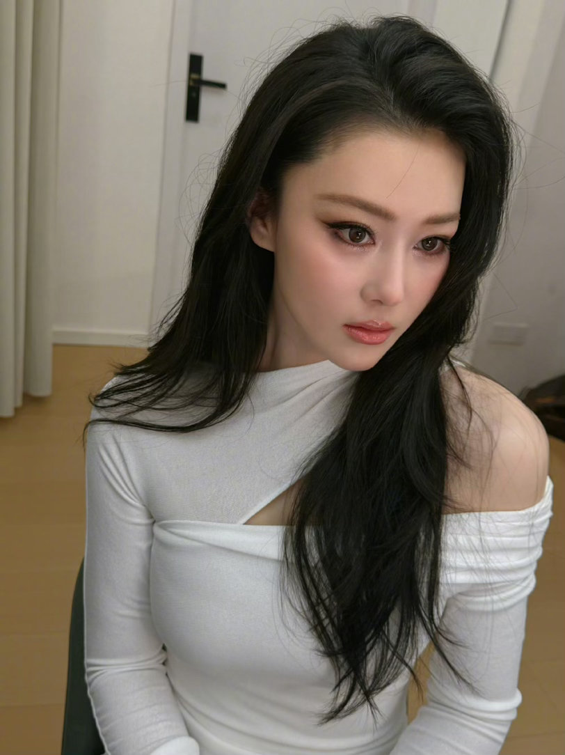 张馨予终于来恋综当红娘了看张馨予恋综全程真实全开麦，谈吐通透又清醒，坐等姐姐开课
