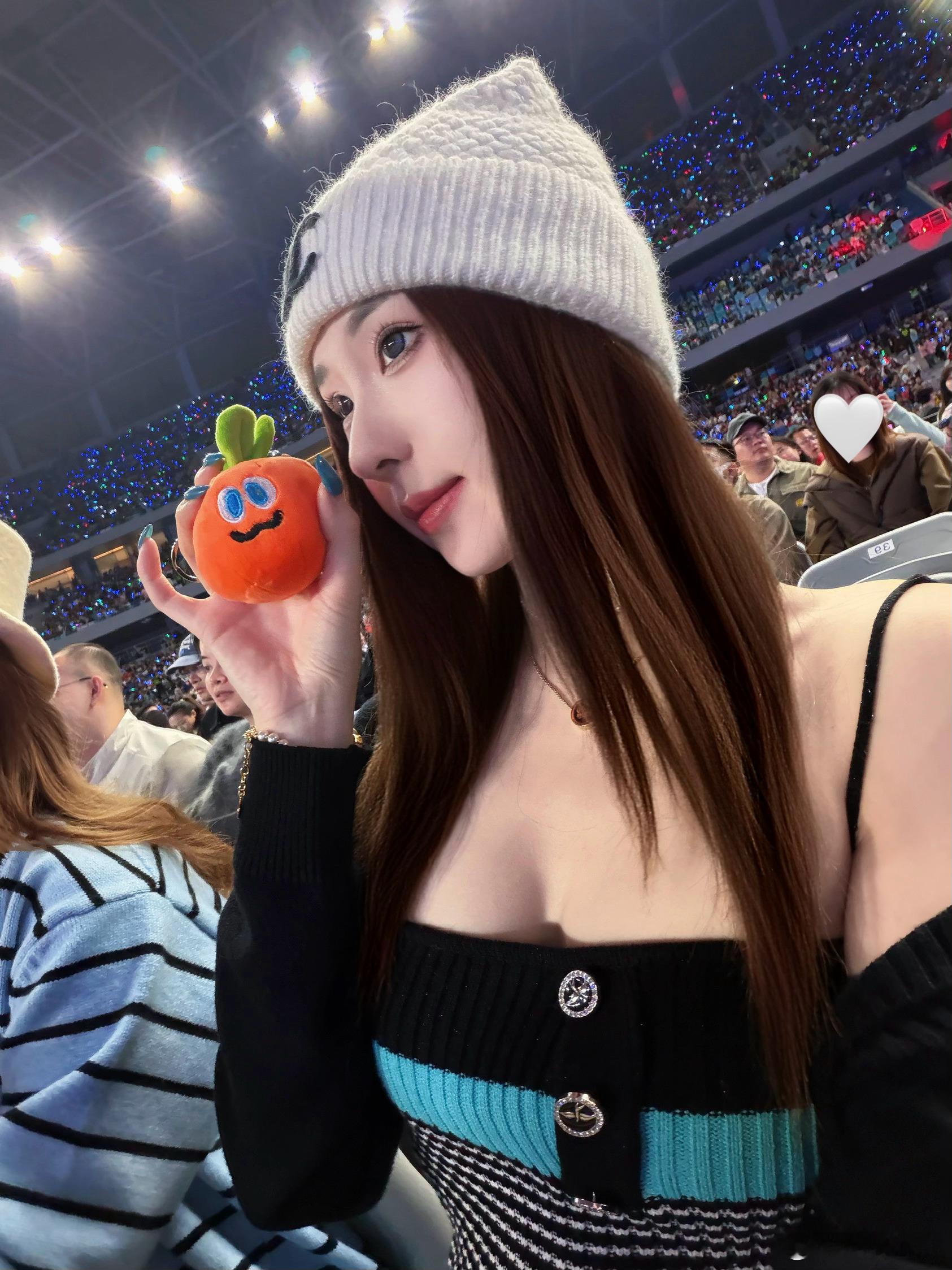 Myday 2025最好的一天💙 🥕第一次来看五月天演唱会啦！还是跟姐妹[大