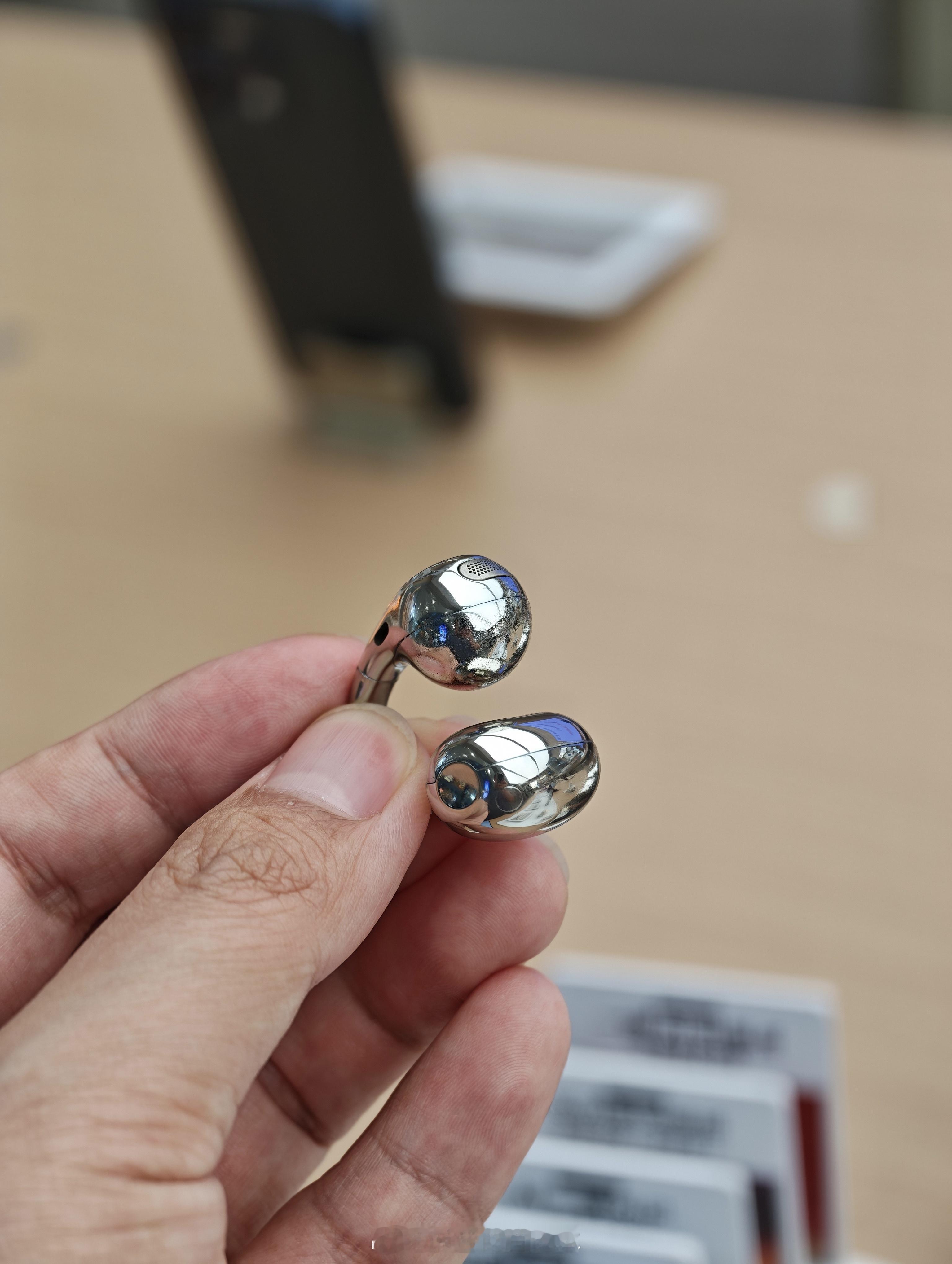 OPPO Enco Clip2 好像是国内第二款支持Windows Swift 