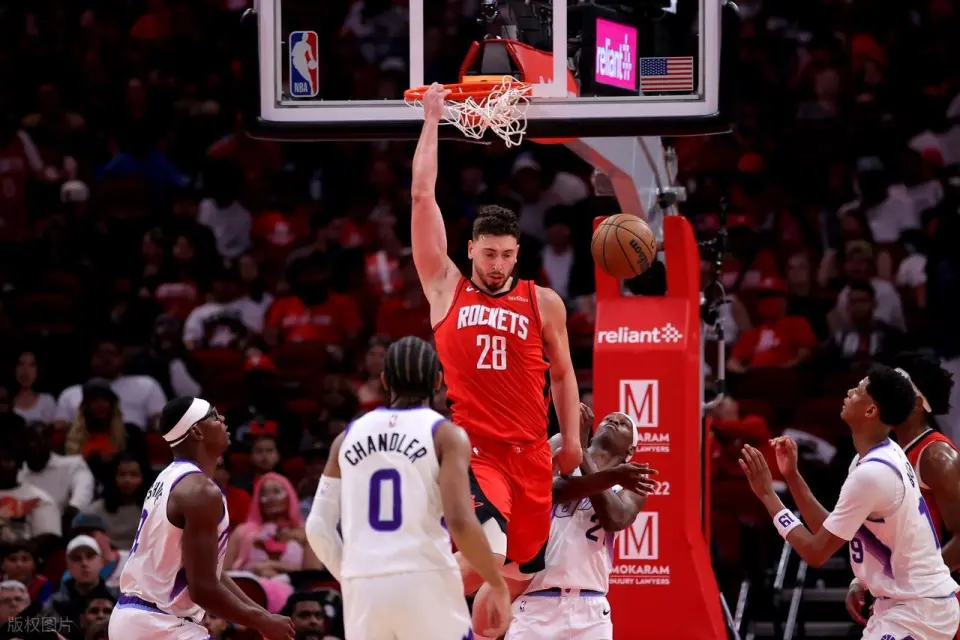 休斯顿火箭 140-106 大胜爵士！火箭主场手感滚烫，杜兰特 25 分三节打卡
