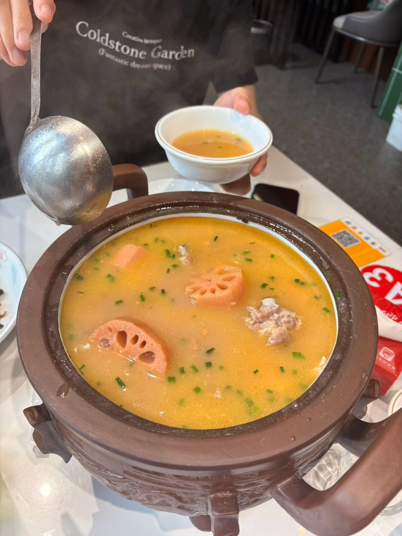 📍唐掌柜·藕汤印象p5还是饭后拍的三个人都没吃多少哈哈哈本来说就点个藕汤算了 