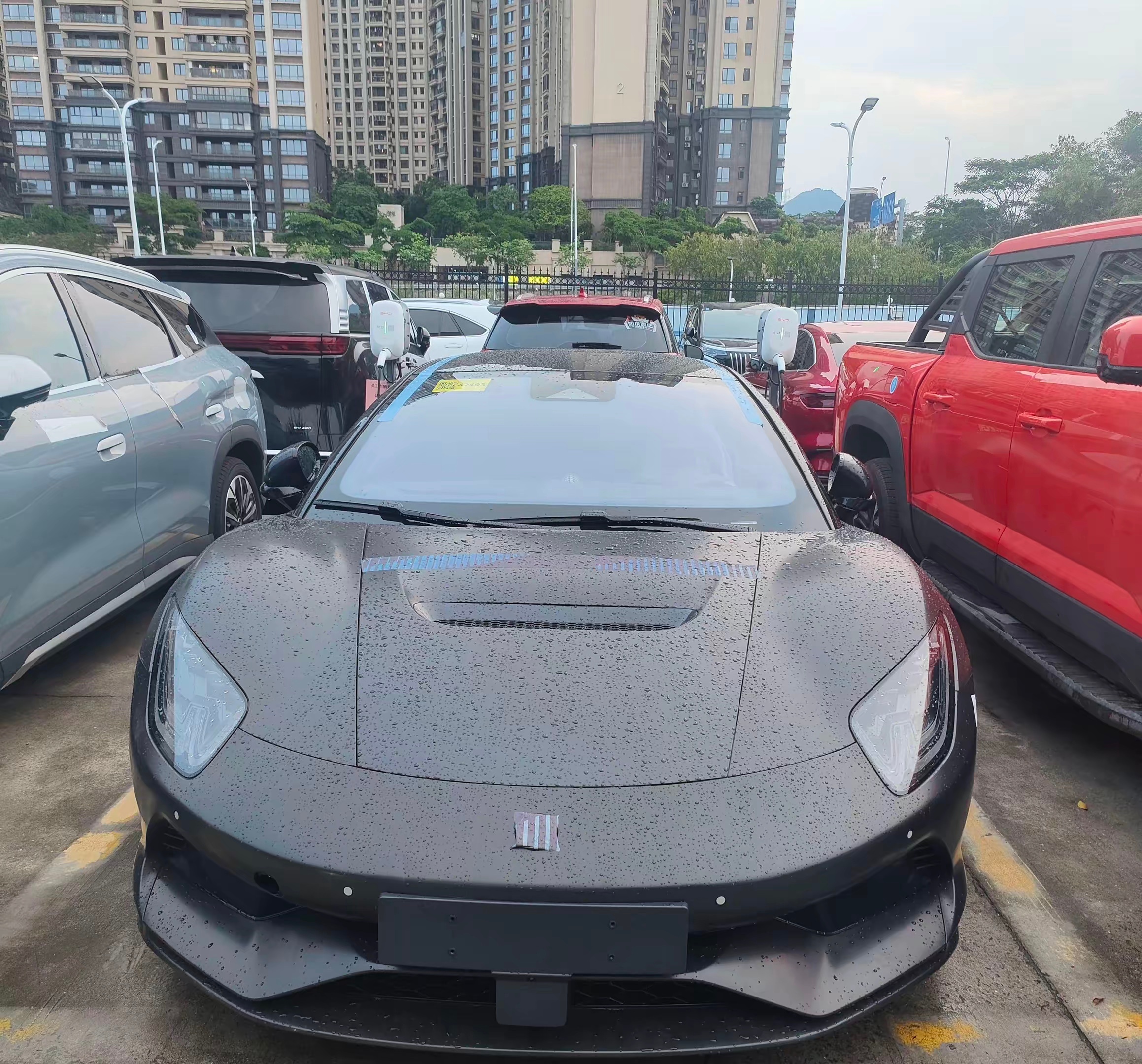 腾势Z实车，真的帅啊！！ 