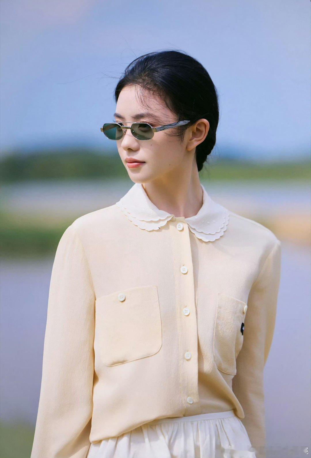 赵今麦 刘浩存 miumiu最新大片 