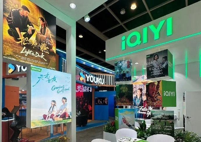 陈哲远的3部作品亮相香港影展🥝《把黑夜点燃》🐧《梦花廷》BODI《一笑随歌》