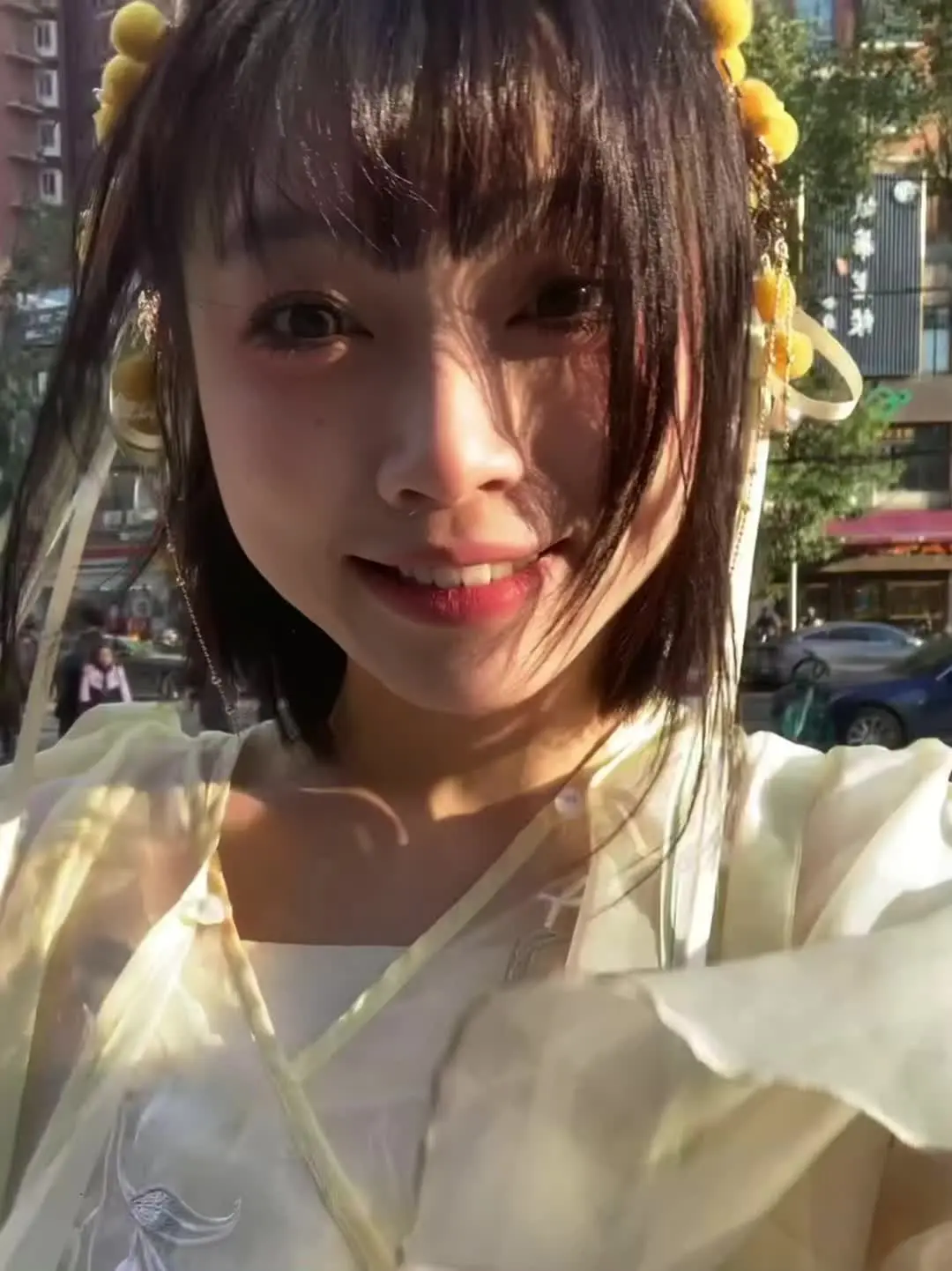 你可以不要那么受欢迎嘛！本小姐也想跟你玩(⸝⸝⸝⩌⤚⩌ )