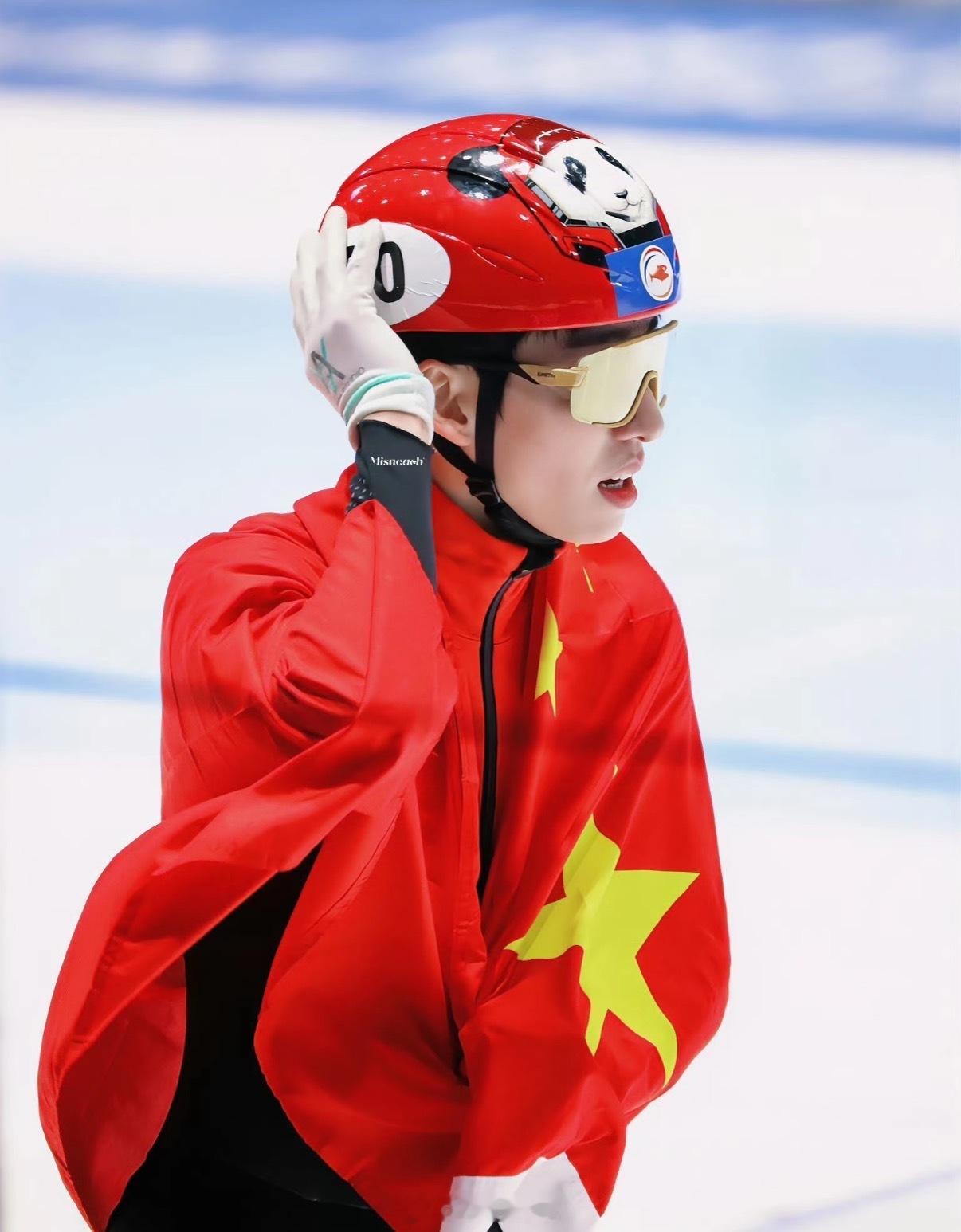 林孝埈首次以中国国籍参加冬奥会归化中国后圆梦冬奥！林孝埈携全满贯实力征战米兰，剑