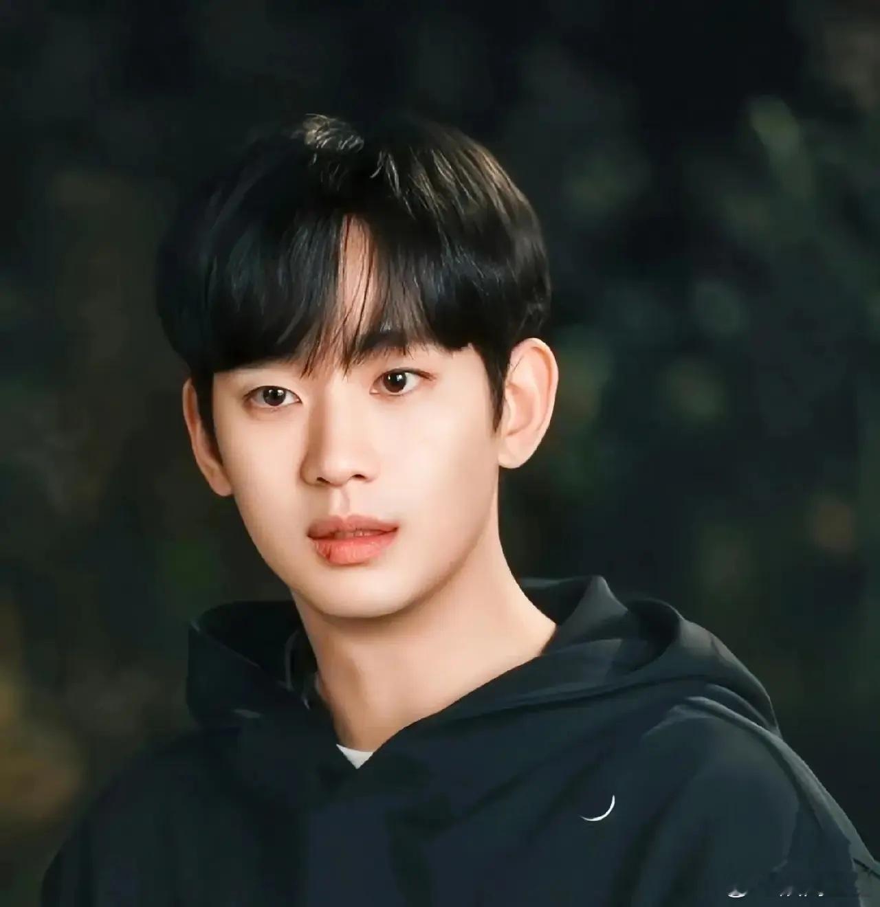 金赛纶事件比想象的还要黑暗根据金赛纶生前写的日记，两人交往的时间是2015年，当