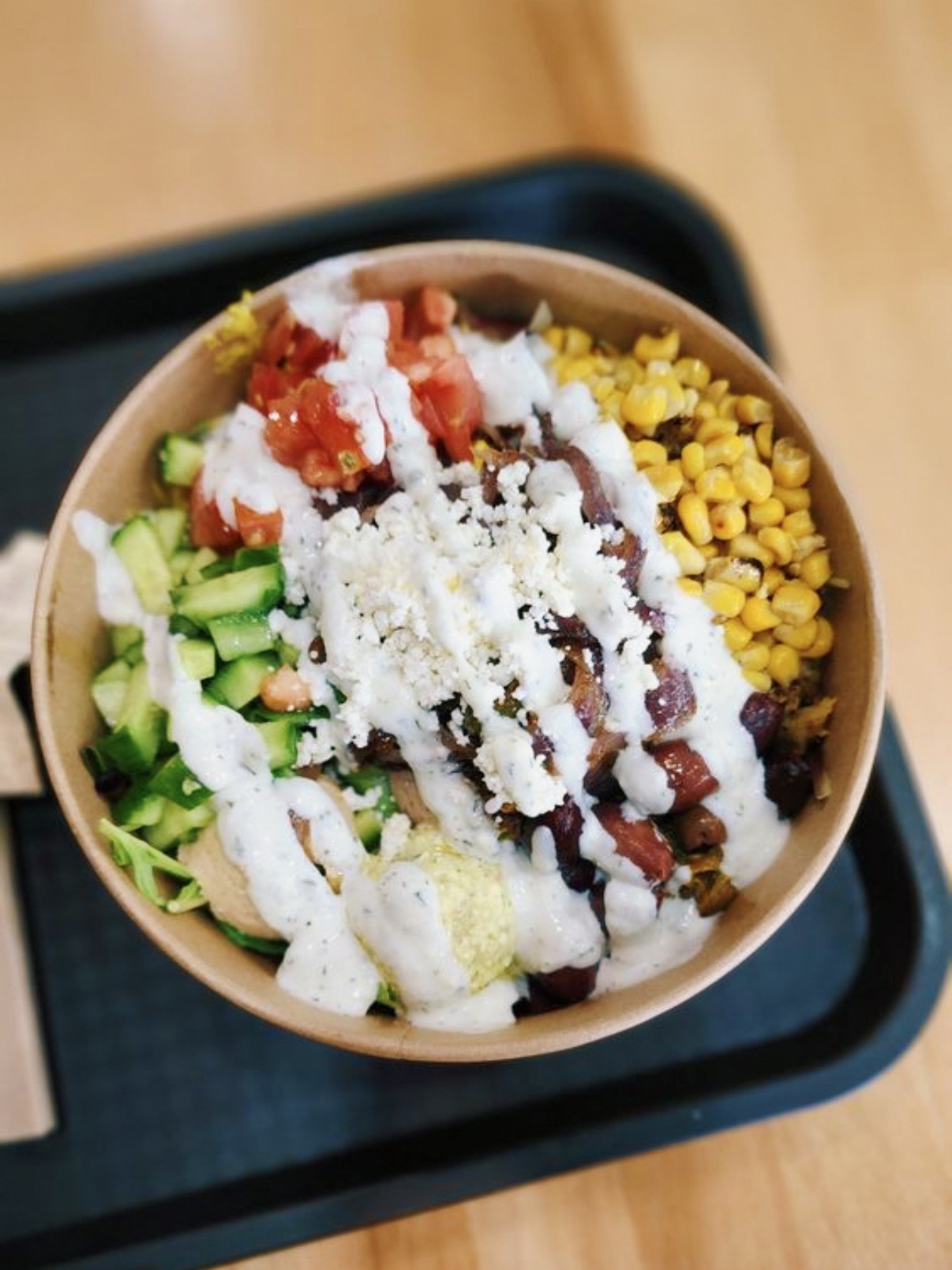 每次不知道吃什么的时候，就会买这个鸡肉沙拉🥗真的非常顶饿～ 