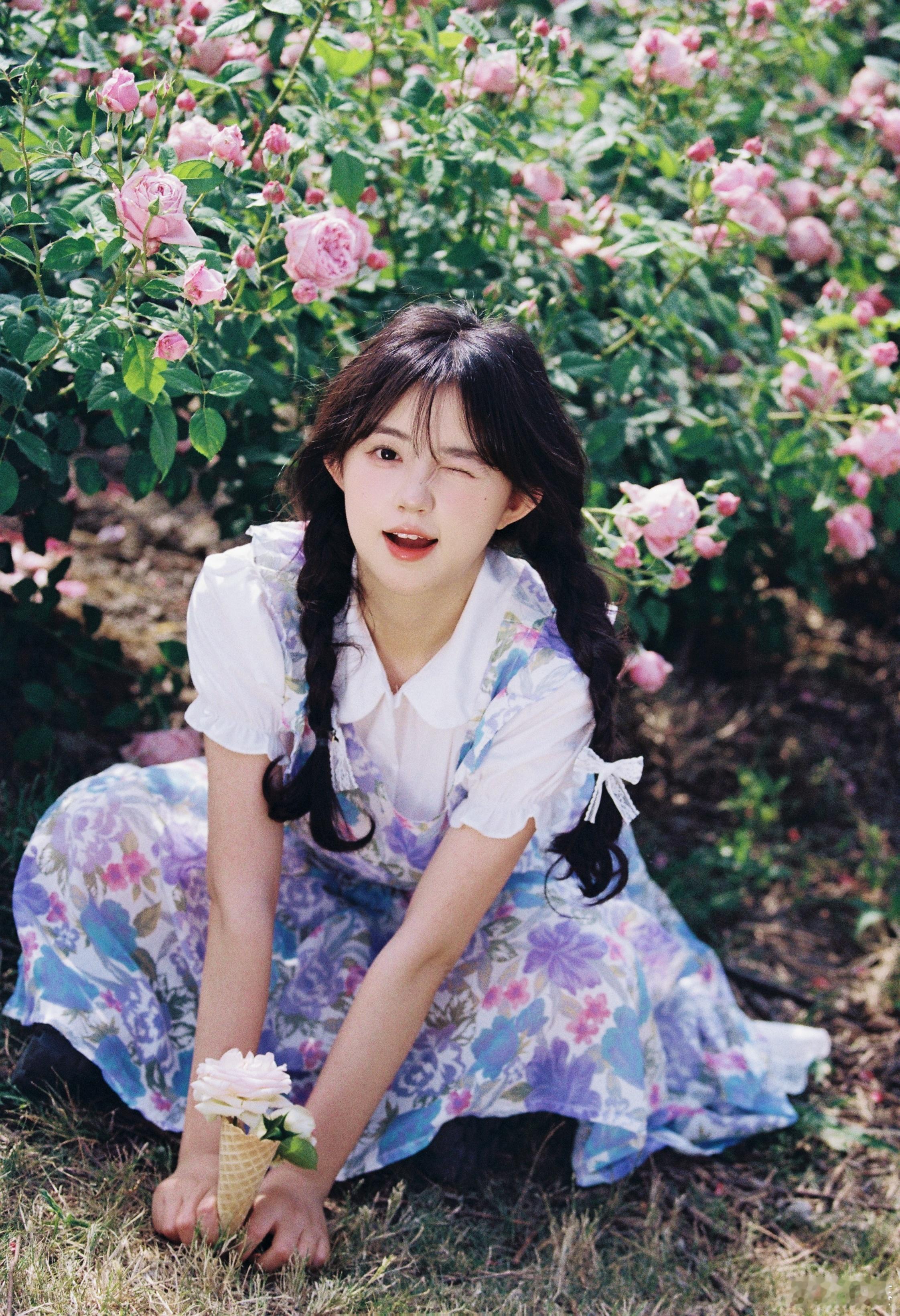 咬一口热恋的冰淇淋上海约拍[超话]胶片写真 ​​​