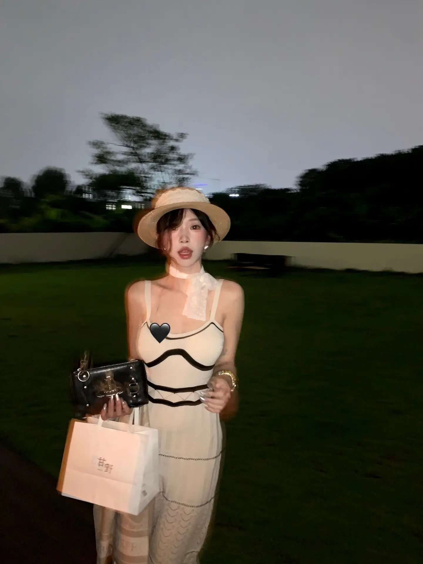 幸福不是要很多人来爱我。