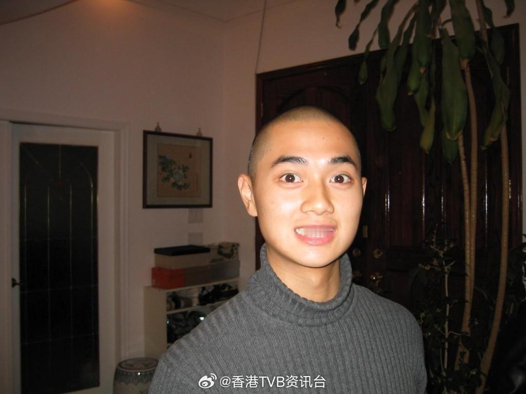 星岛：郑俊弘宣布离开TVB 效力长达24年凭星梦传奇爆红 与何雁诗情路波折 婚后