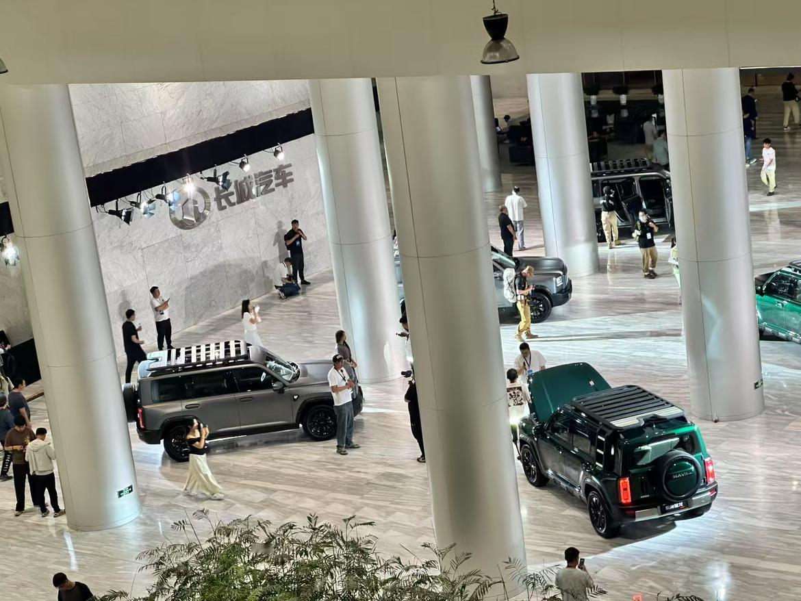 参加过拉力赛的人才能设计出真越野车，哪怕是轻越野，没点比赛经验也根本设计不好！