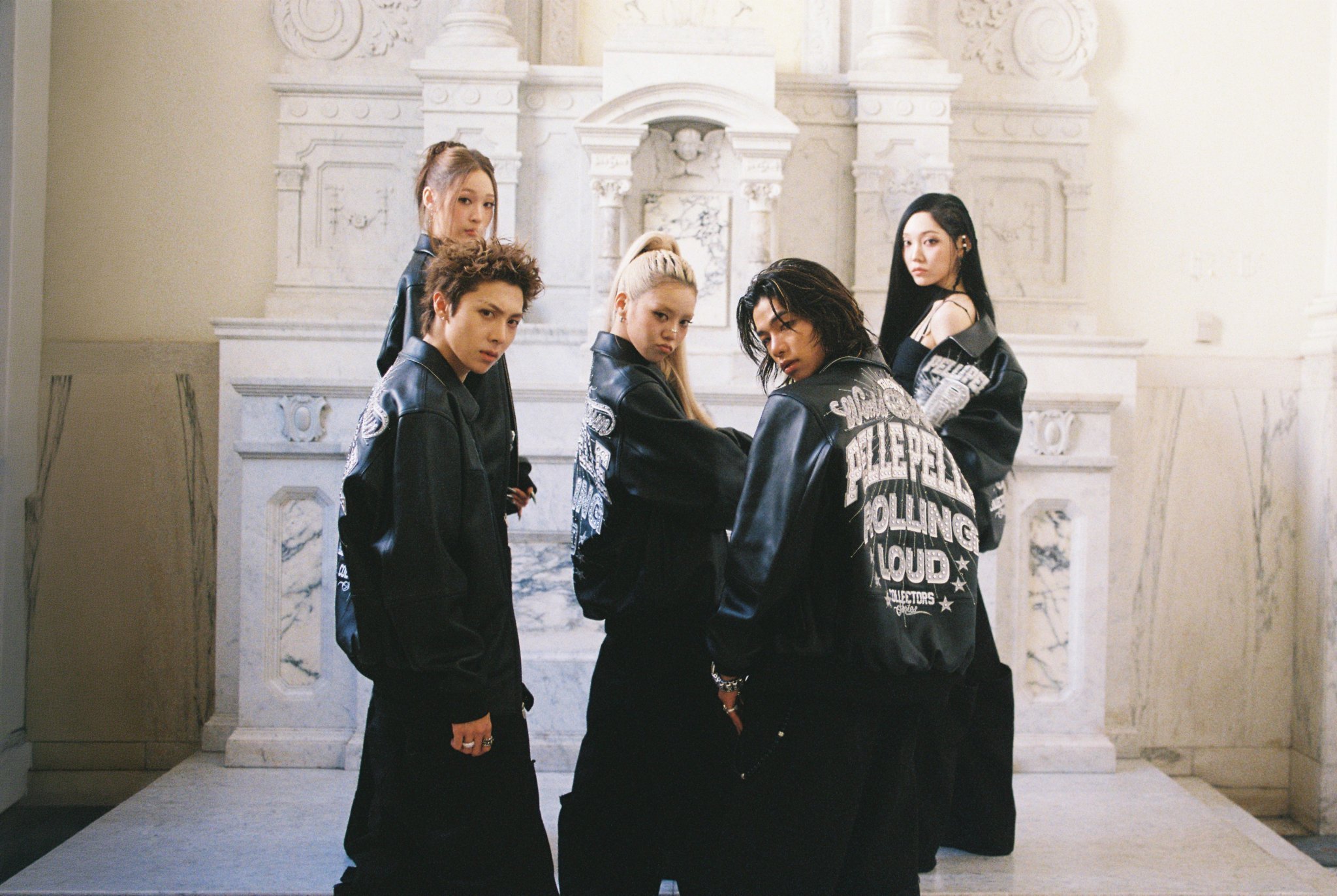 The 2nd EP Album 'CRASH'PHOTOSHOOT BEHIN