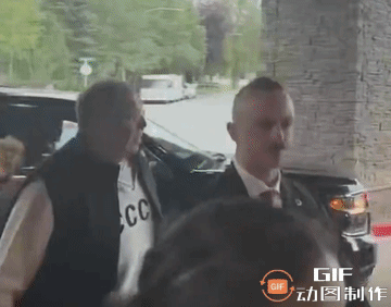 杀人诛心了啊！作为普京总统的重要随行人员之一，俄罗斯外交部长谢尔盖·拉夫罗夫已现
