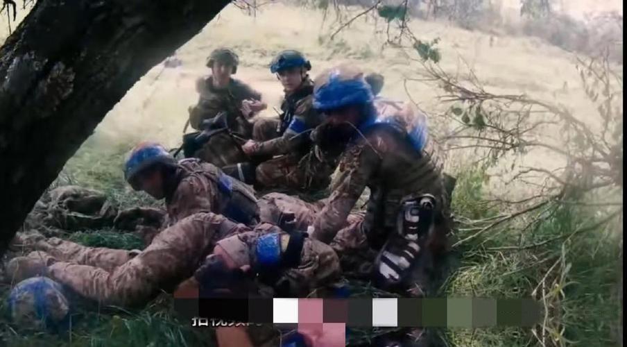 普京前脚刚登上南千岛群岛宣示主权，后脚乌克兰那边就传出了一个让人大跌眼镜的消息：