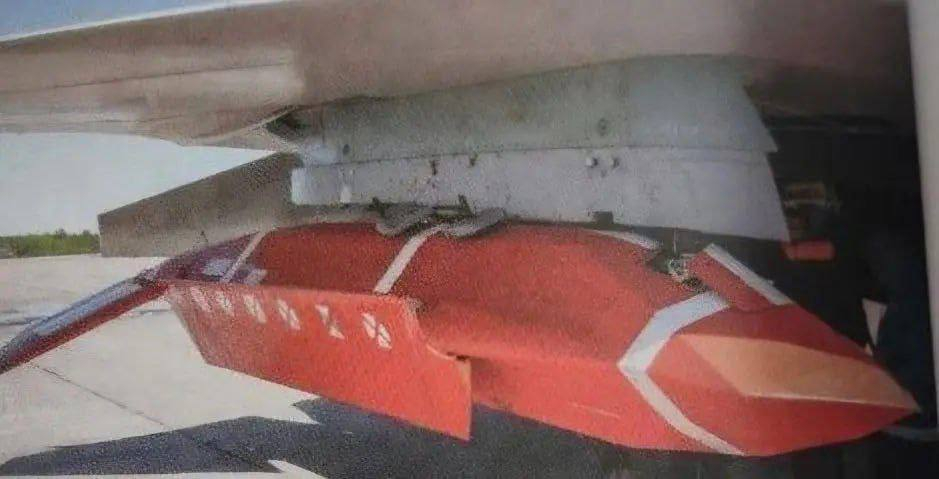 由于炸毁海马斯的弹药比较奇特，俄方群组推测疑似苏57发射专用巡航导弹/巡飞弹首杀