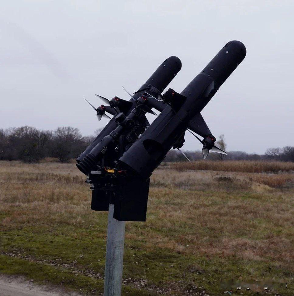 🇺🇦基辅研发无人机拦截器

乌克兰公司 CENTRE ZAKHYST 宣布已
