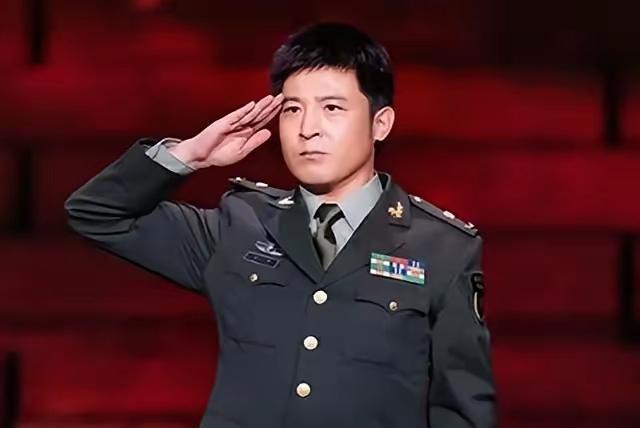 “我骄傲”
你还骄傲的起来吗？
昨晚孙涛直播间有一位不知趣的“酸黄瓜”公屏上问孙