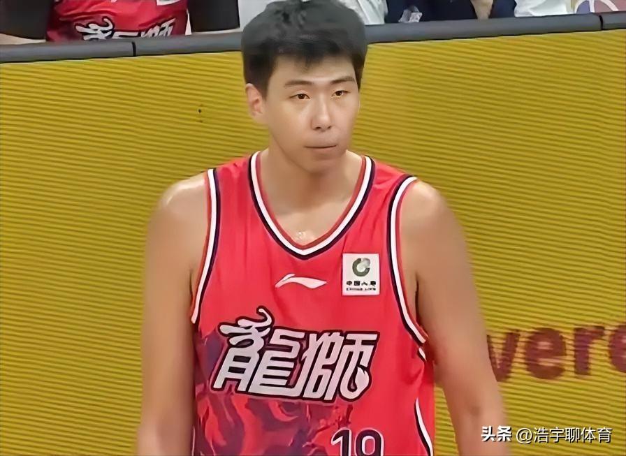 徐昕大帽克里斯，打爆陶汉林，郭艾伦又受伤，cba补赛广州胜山东，郭士强后悔选择焦