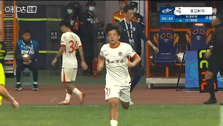 16岁邝兆镭中超首秀10分钟，这才是真正打脸“键盘侠”的方式

3月7日云南玉昆