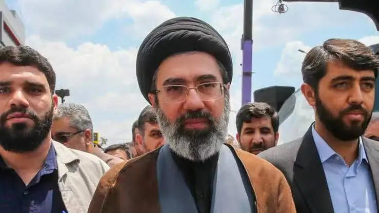 西方媒体认为，特朗普大谈伊朗内斗，其实伊朗因战争而空前团结。

特朗普声称，伊朗