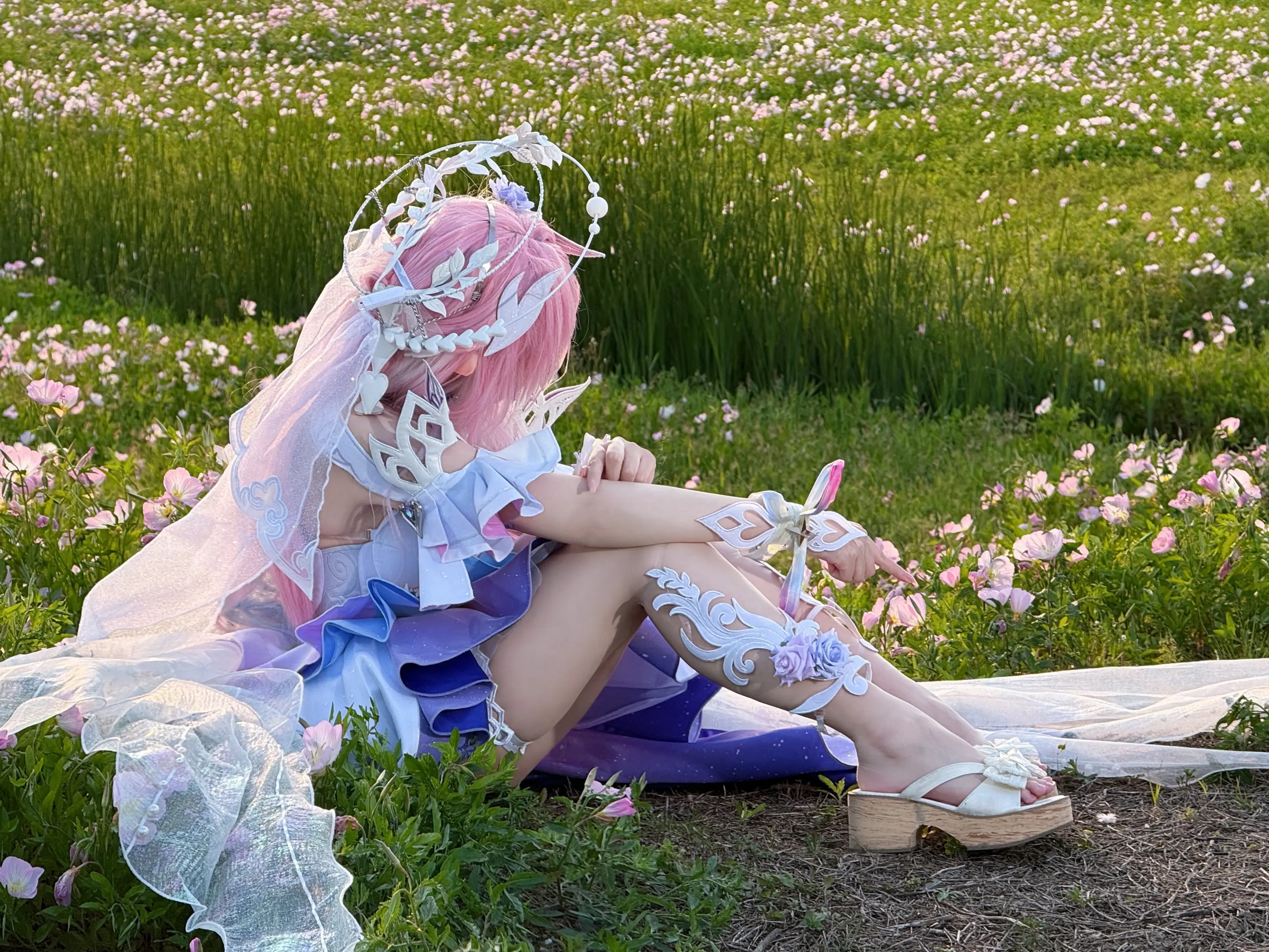 “花园里的小妖精，你还记得我吗?”