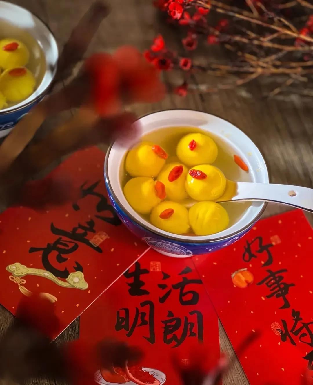 花好月圆，岁岁长相见 。元宵节快乐我在版纳过元宵节 快乐的旅居生活