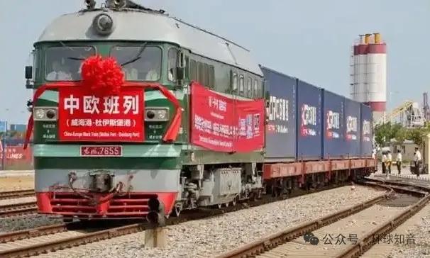 口岸关闭仅仅十几天，扛不住了

波兰借口俄罗斯和白俄罗斯军事演习，无人机侵犯波兰