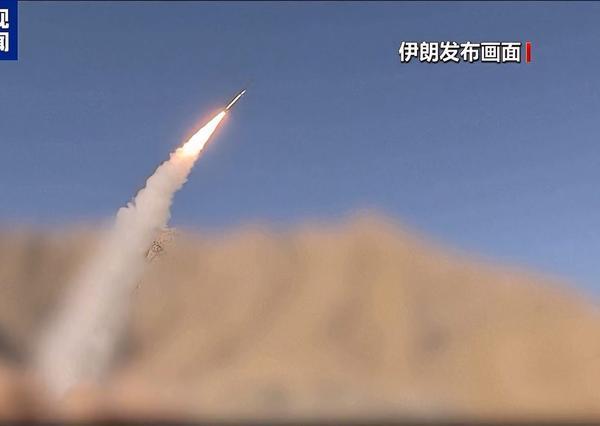 各位老铁，今儿个咱们不聊星际穿越，也不唠AI造反，咱把显微镜怼到地球肚脐眼儿上—