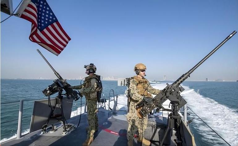 如果中国拦截美国售台武器，天会塌下来吗？会，但那是美台的天！

很多人一听到“拦