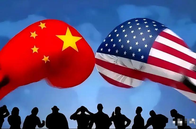 美国一些反华人士认为，如今的中国和清政府没什么两样，既专制又腐败，所谓的辉煌都是