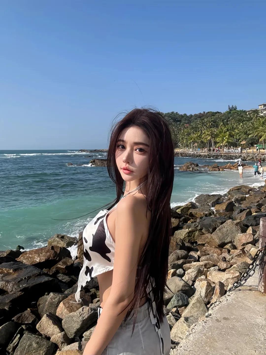 海边的温柔时光，享受阳光与海风。