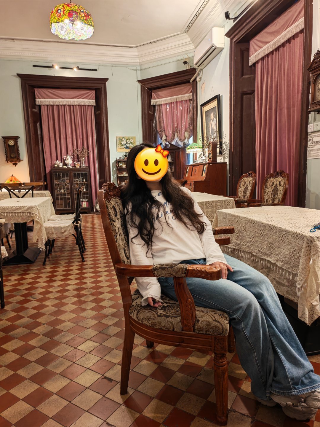 杨洋广州沙面，古董花园餐厅，杨洋同款！杨洋杨洋在哪我在哪,羊毛陪你闯天下