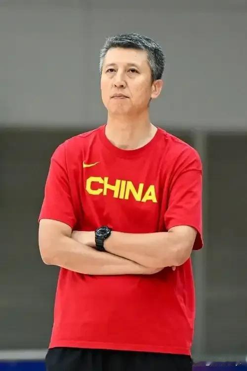 郭士强真是中国男篮的宝藏教练，他被大家尊称为“郭郭维奇”一点都不为过！

8月1