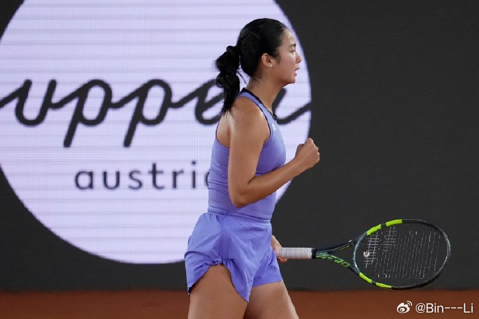 菲律宾天后顺利晋级伊埃拉红土开门红✅WTA500林茨站首轮，伊埃拉以6-4/6-