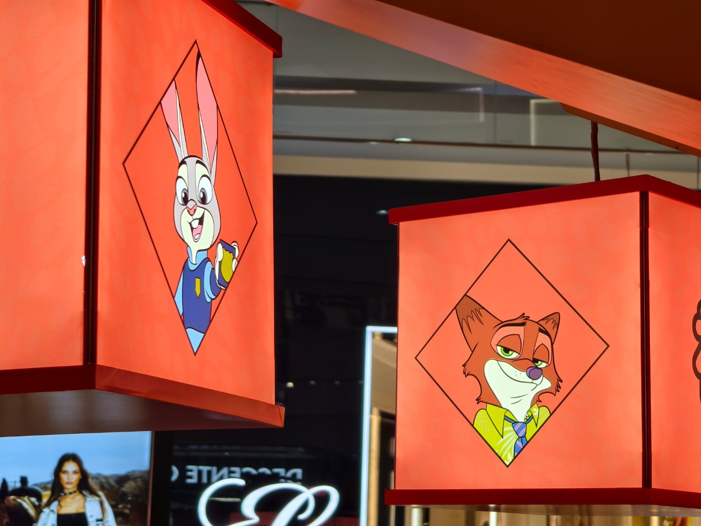 咚咚咚，右边这条微博  求点互动[666] 