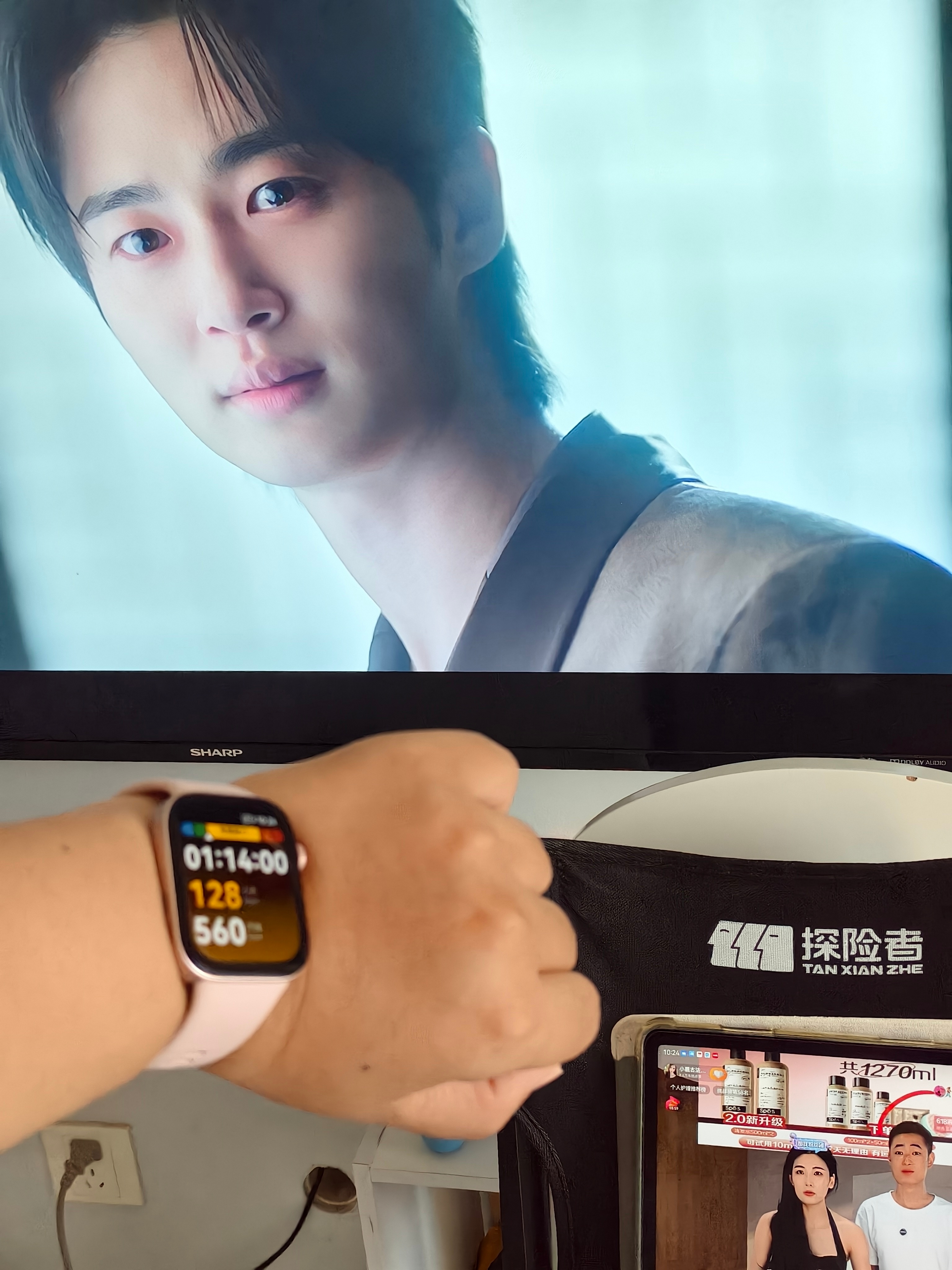 原来一边追剧一边锻炼，70分钟感觉过得还是挺快的，今天基本从头跟到尾虽说体重没降