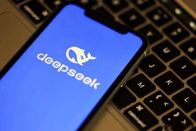 DeepSeekV4Flash正式版上线官方放出来的一堆成绩，围绕：终端操作、代