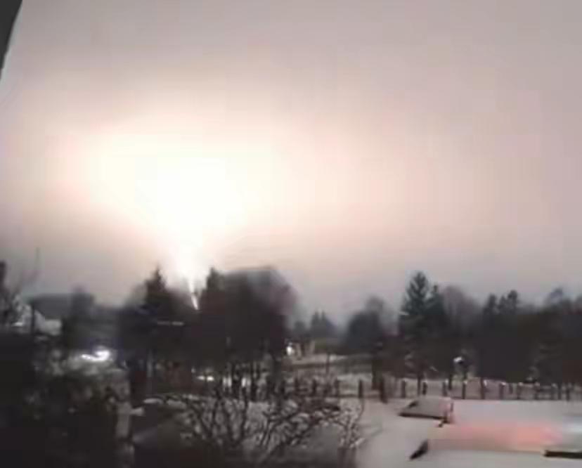 “天火袭城”！俄军再次使用“榛树”导弹，时速达到13000公里