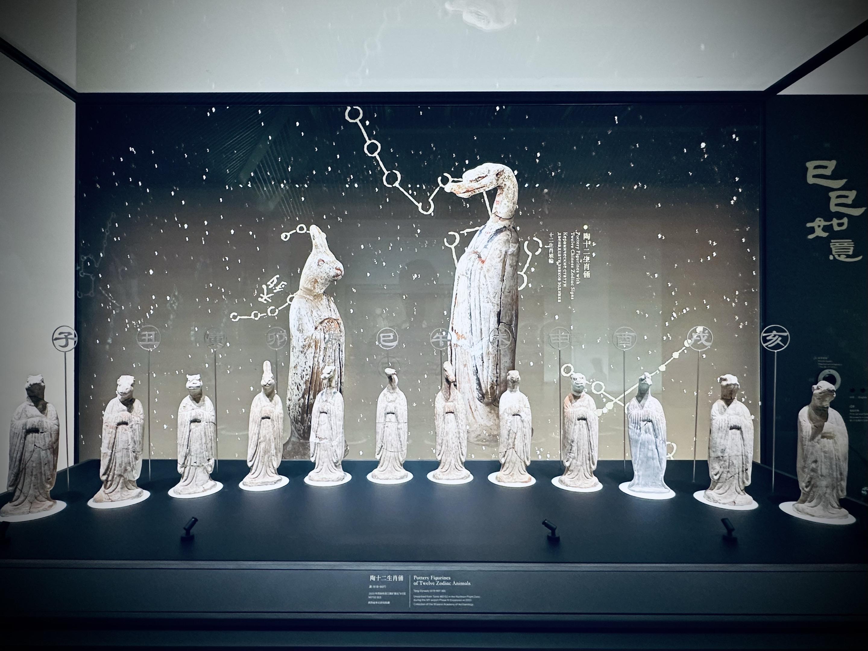 t唐代·十二生肖陶俑。西安T5航站楼展