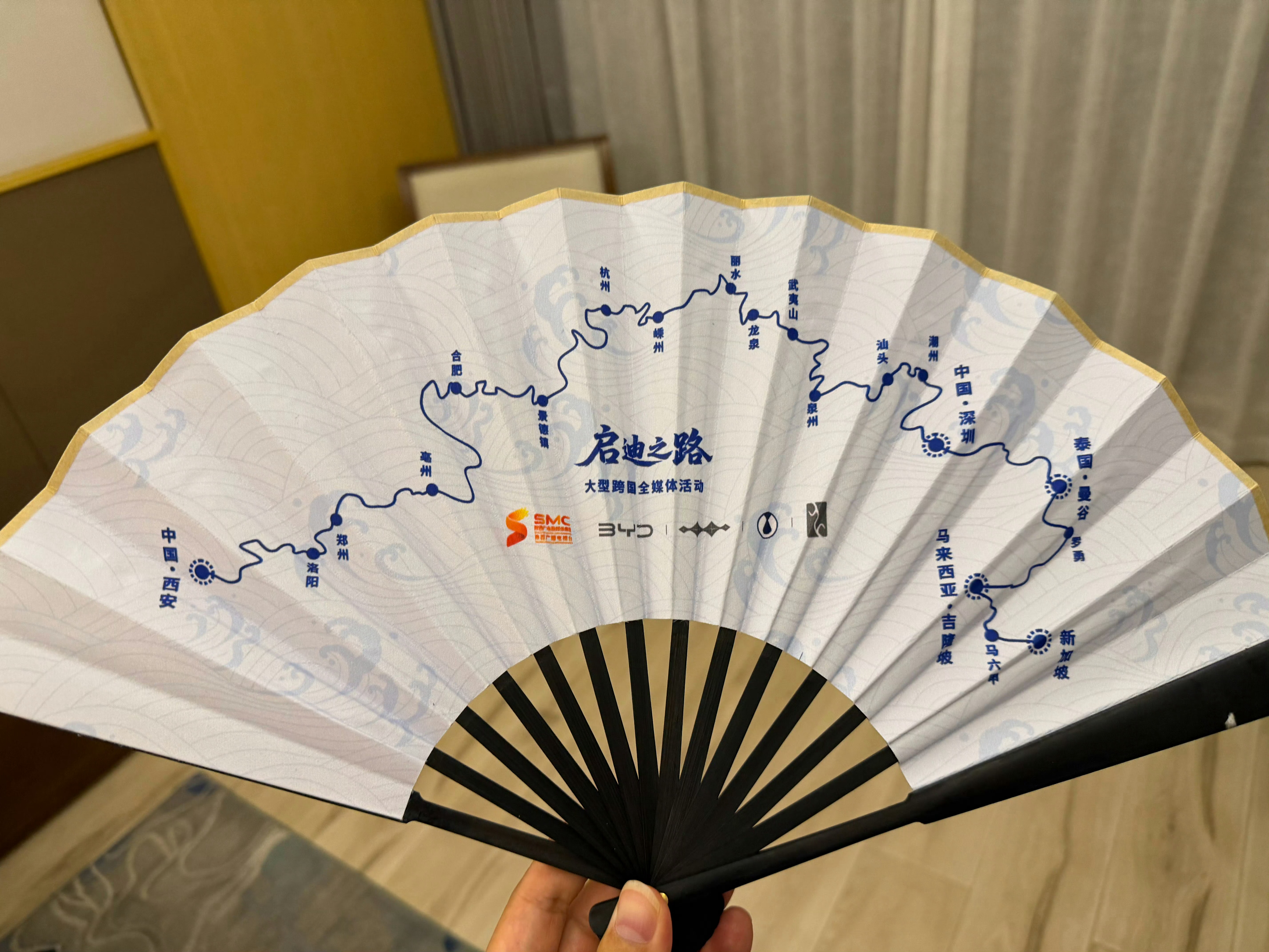 从西安一路到新加坡，33天、上万公里，这趟“丝路万里行”终于收官了。这次我也有幸