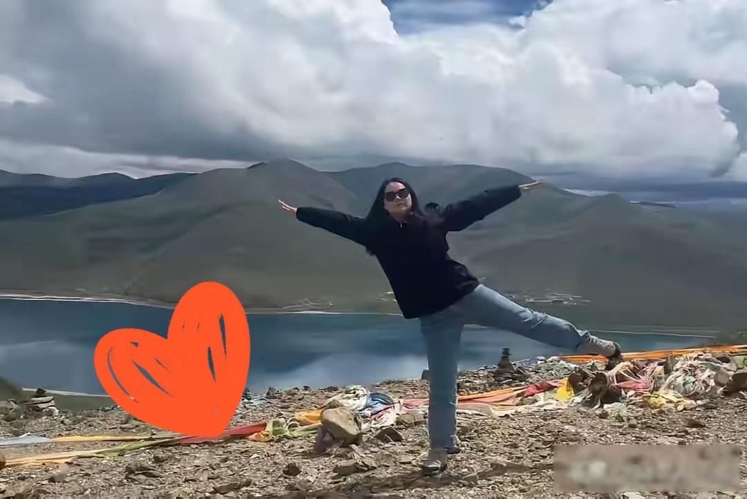 25岁老师轻生，28年教龄班主任月入不足5000！别再觉得老师工作轻松了！
 